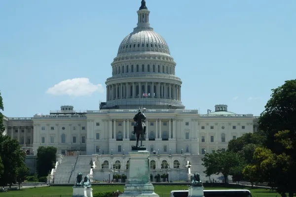 us-capitol-477987_1920.jpg